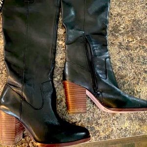 Gianni Bini heeled black boots